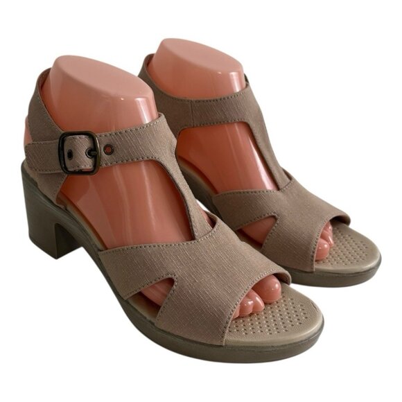 Bzees Shoes - Bzees Women's Shoes Size 7.5 Everly Tan/Nude Block Heel Strappy Sandals Comfort